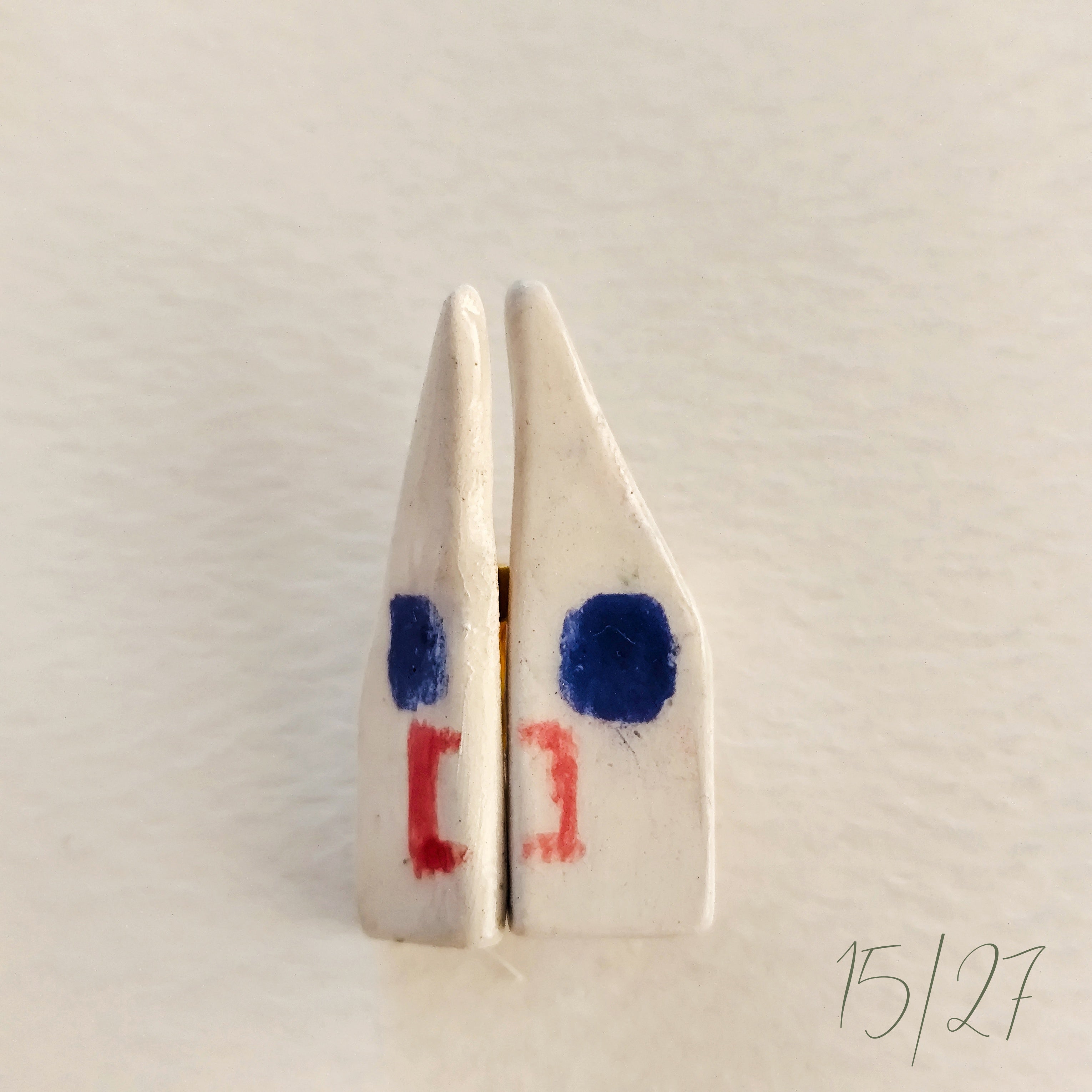 Broche de cerámica