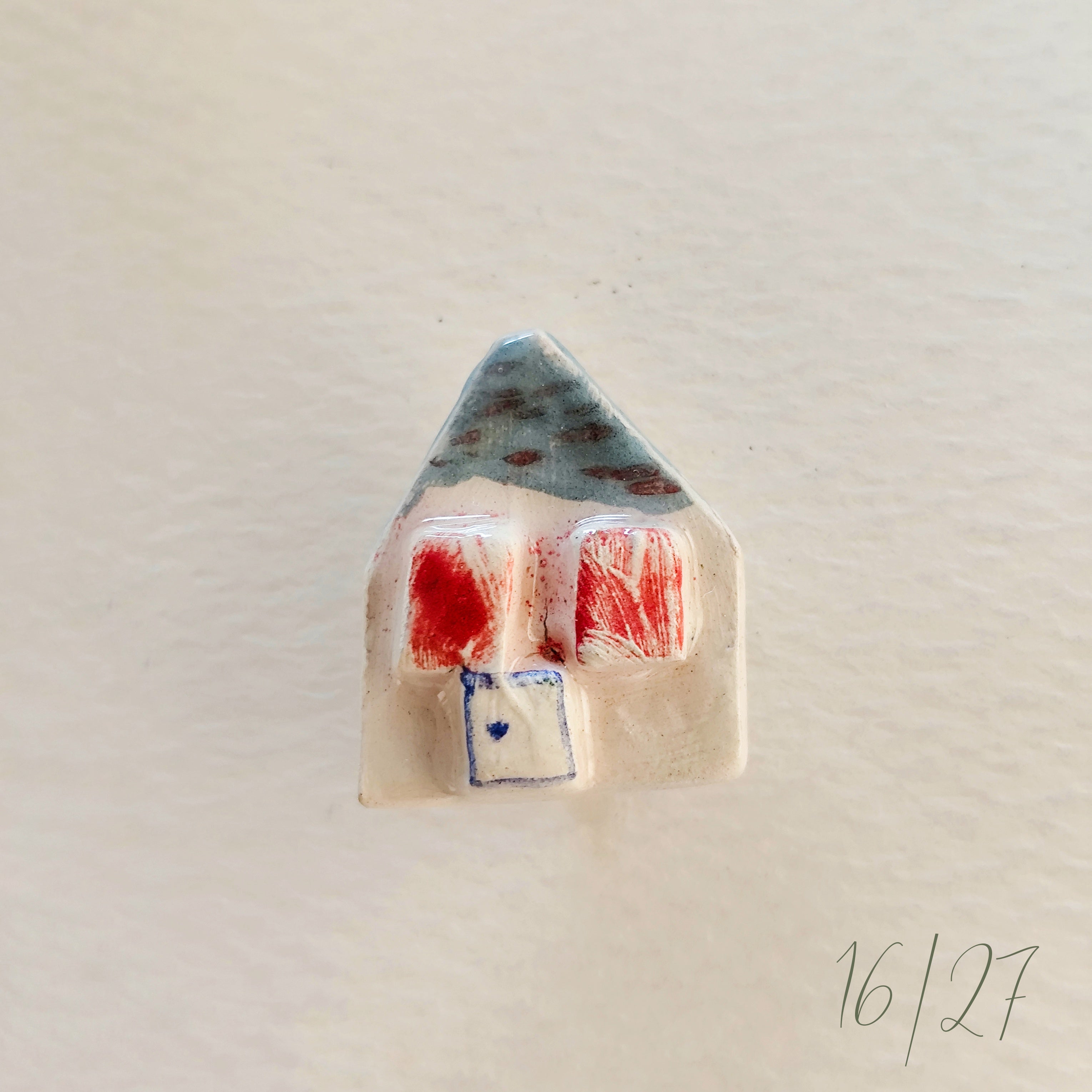 Broche de cerámica
